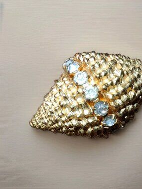 rare* Castlecliff shell Brooch Pin Vintage w/Rhinestones Gold Tone &Ornate